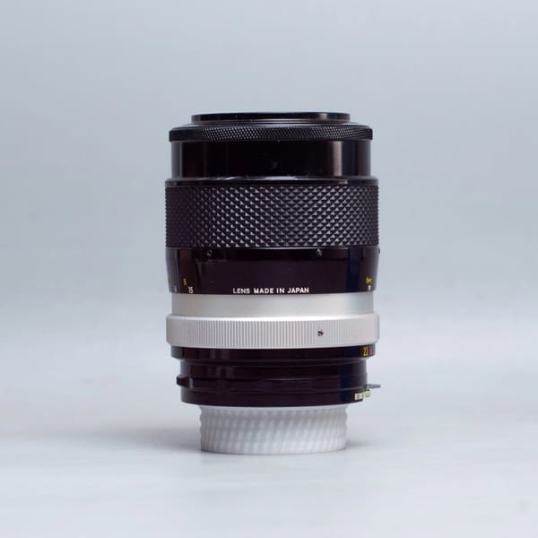 Nikon 135mm F2.8 Nikkor-Q (135 2.8 ) 19728 - Ống kính máy ảnh 1