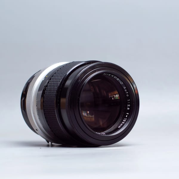 Nikon 135mm F2.8 Nikkor-Q (135 2.8 ) 19728 - Ống kính máy ảnh 3