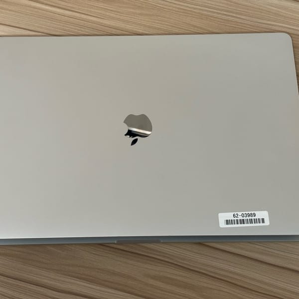 Macbook  Pro 2019-16 In , i9/ Ram 16 GB / SSD 512 GB - Pin 7h 👨‍💻 Hỗ trợ cài đặt Office, Adobe… bình Thạnh tphcm - Macbook Pro 0